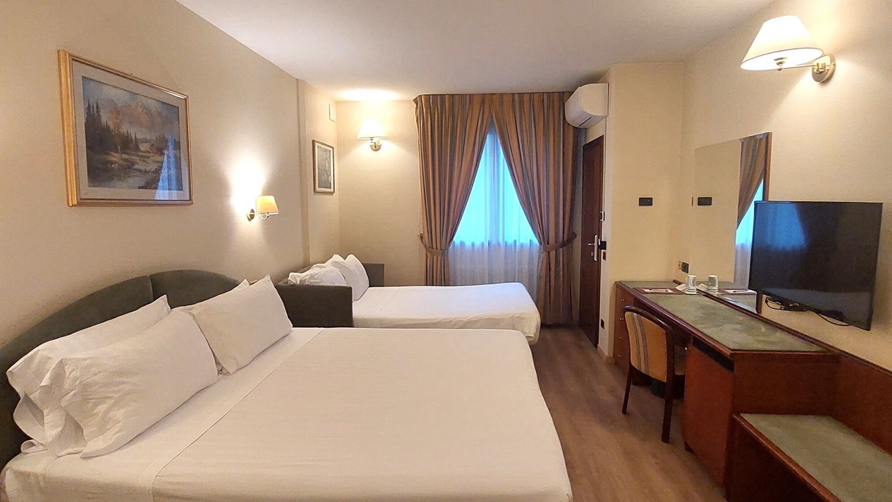 Photo of Bedroom in Tole