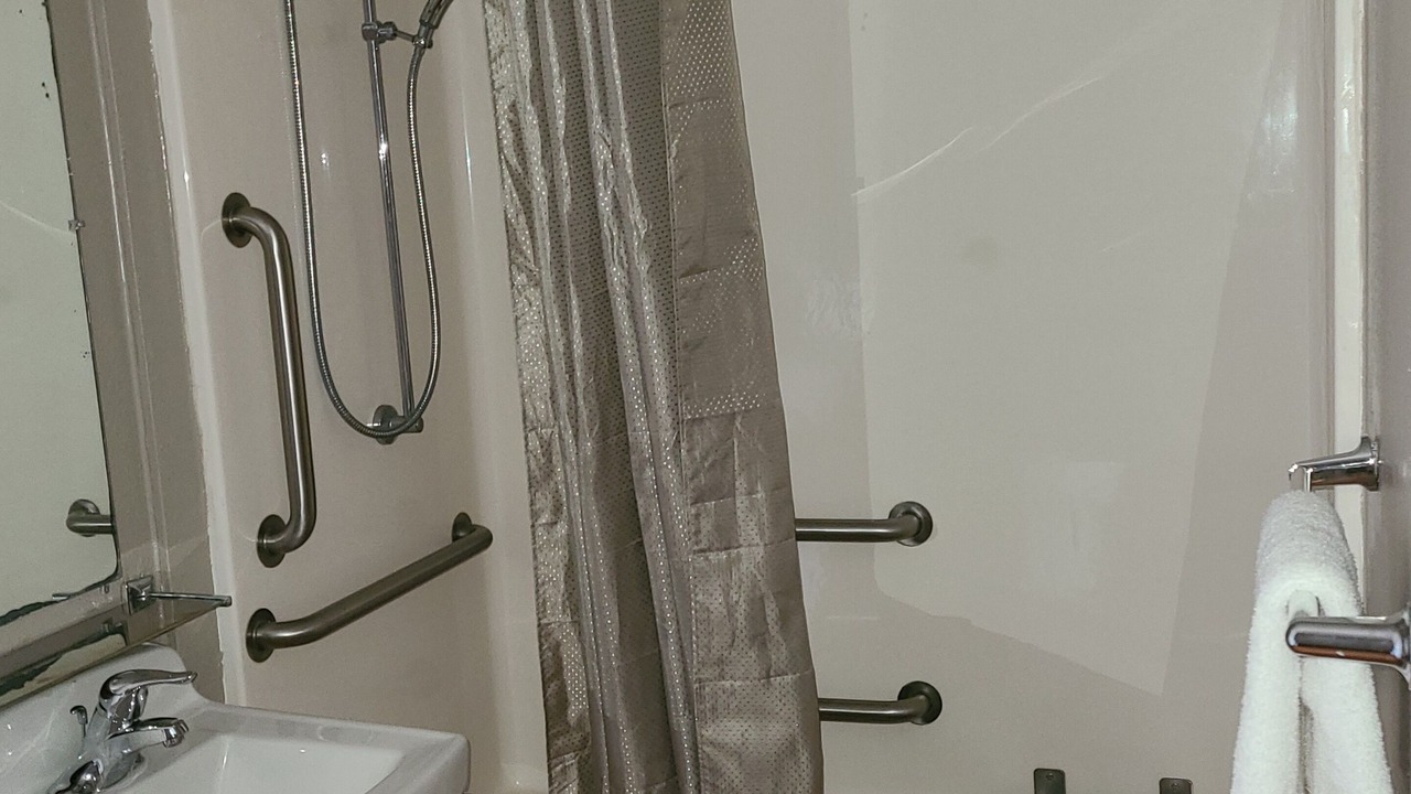 Photo of Bedroom in Maryland City