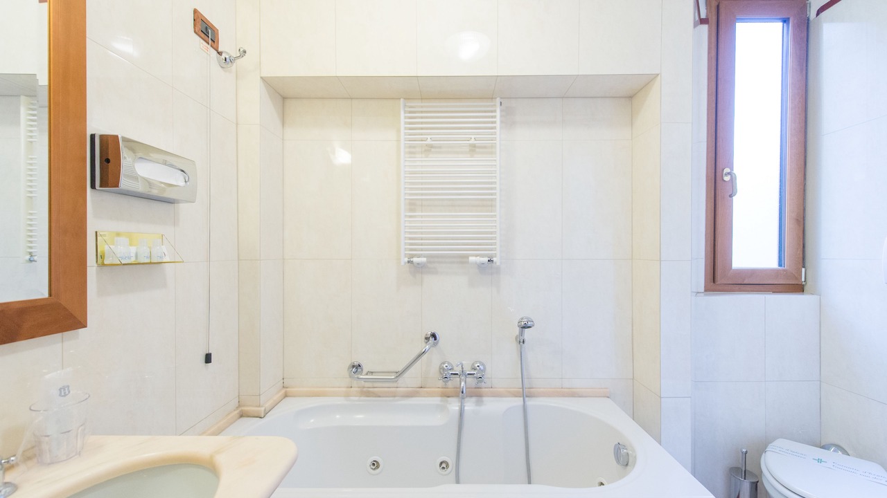 Photo of Bathroom in Le Cure