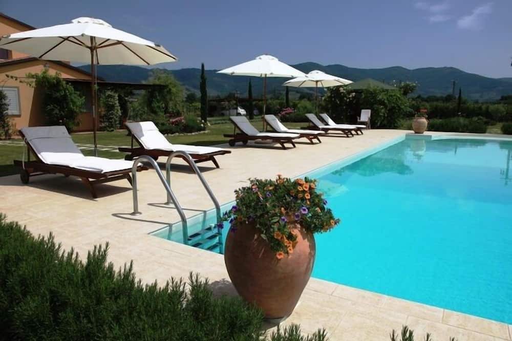 Photo of Outdoor in Le Piazze