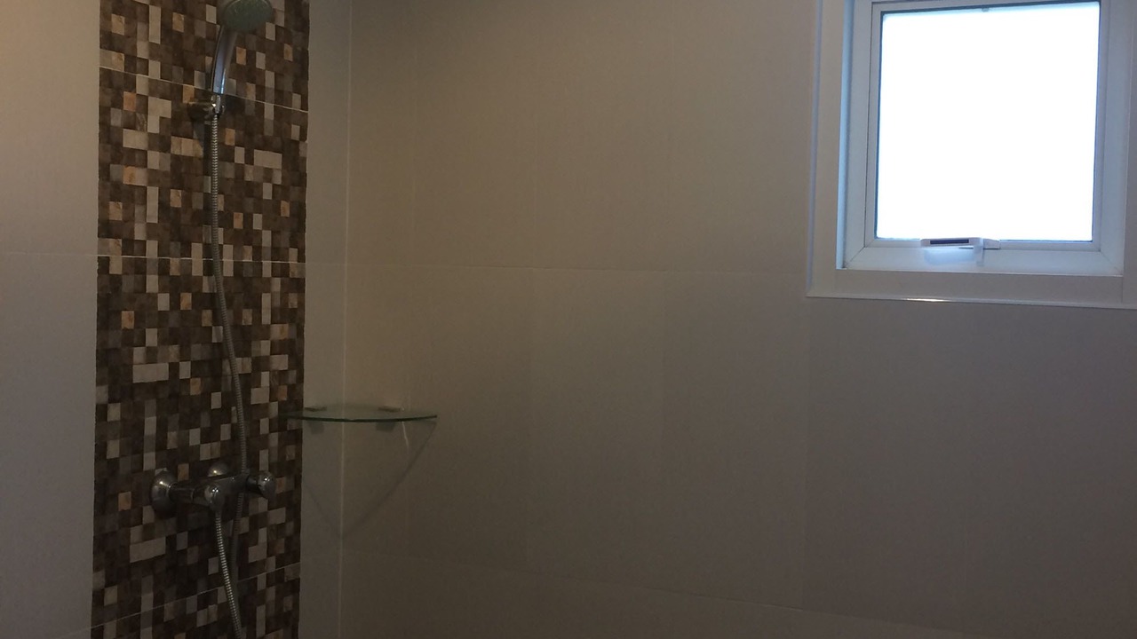 Photo of Bathroom in Khuekkhak