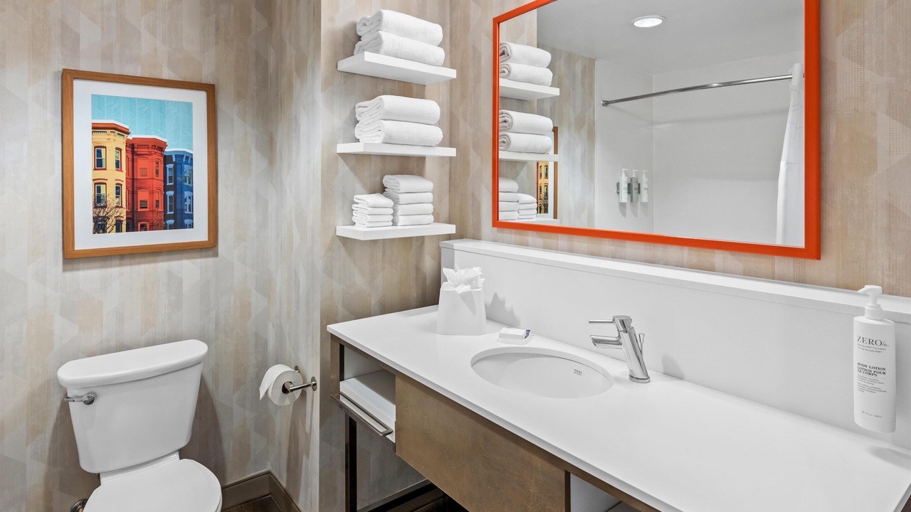 Photo of Bathroom in Glenarden