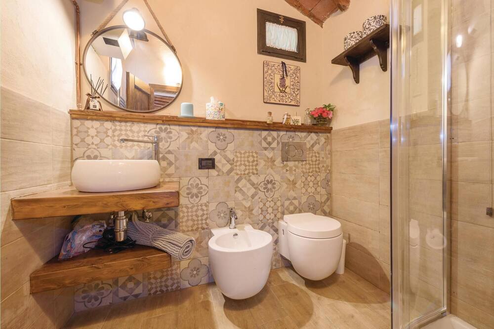 Photo of Bathroom in Vaiano