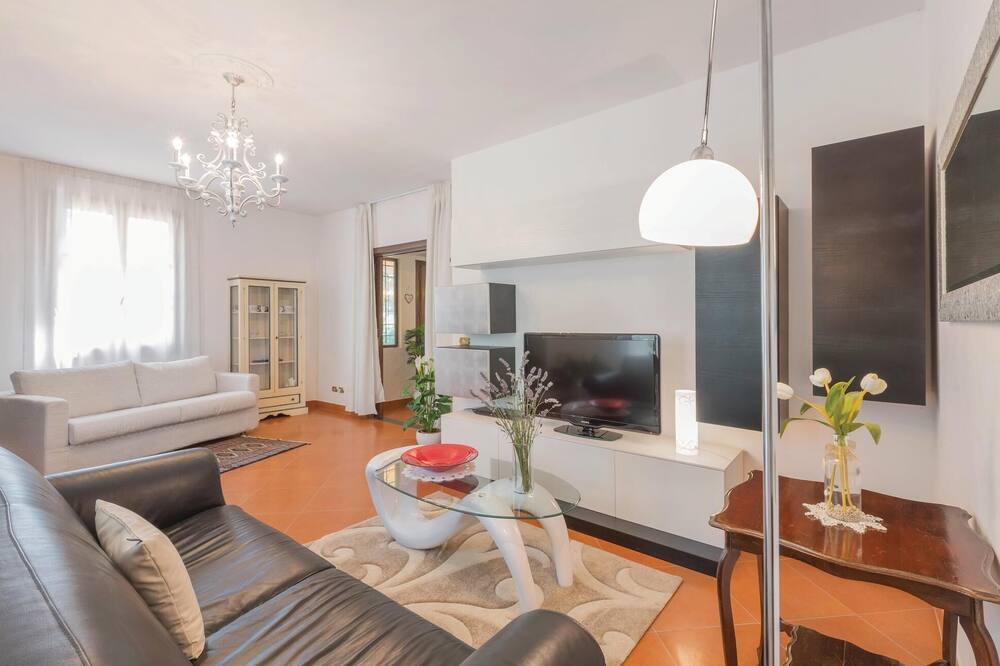 Photo of Bedroom in Scarperia