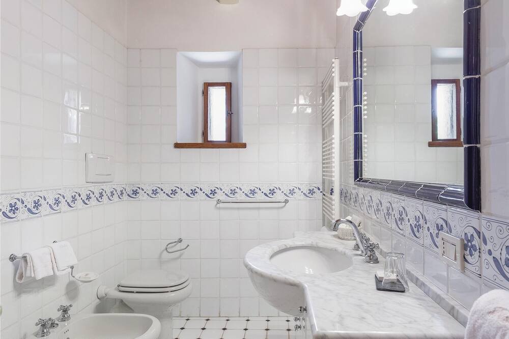 Photo of Bathroom in Subbiano