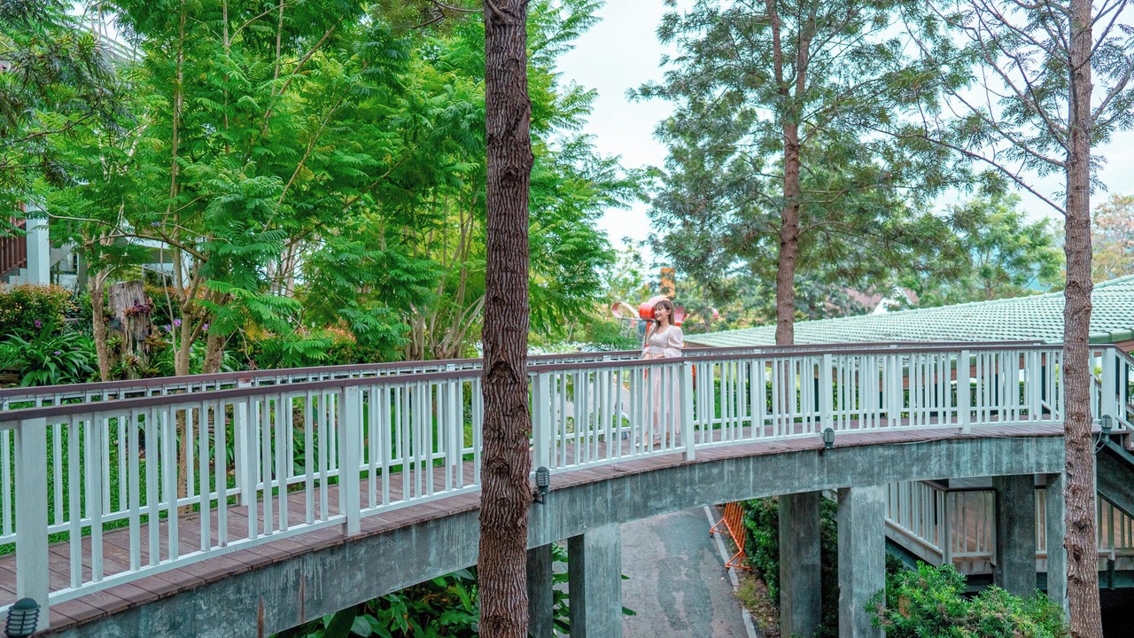 Photo of Others in Mu Si