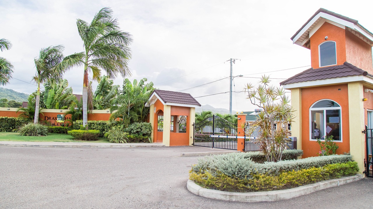 Photo of Outdoor in Mammee Bay