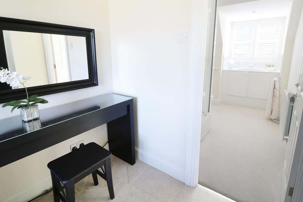 Photo of Bedroom in Shipston on Stour