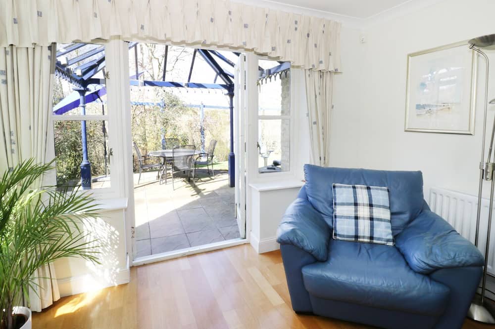 Photo of Livingroom in Shipston on Stour