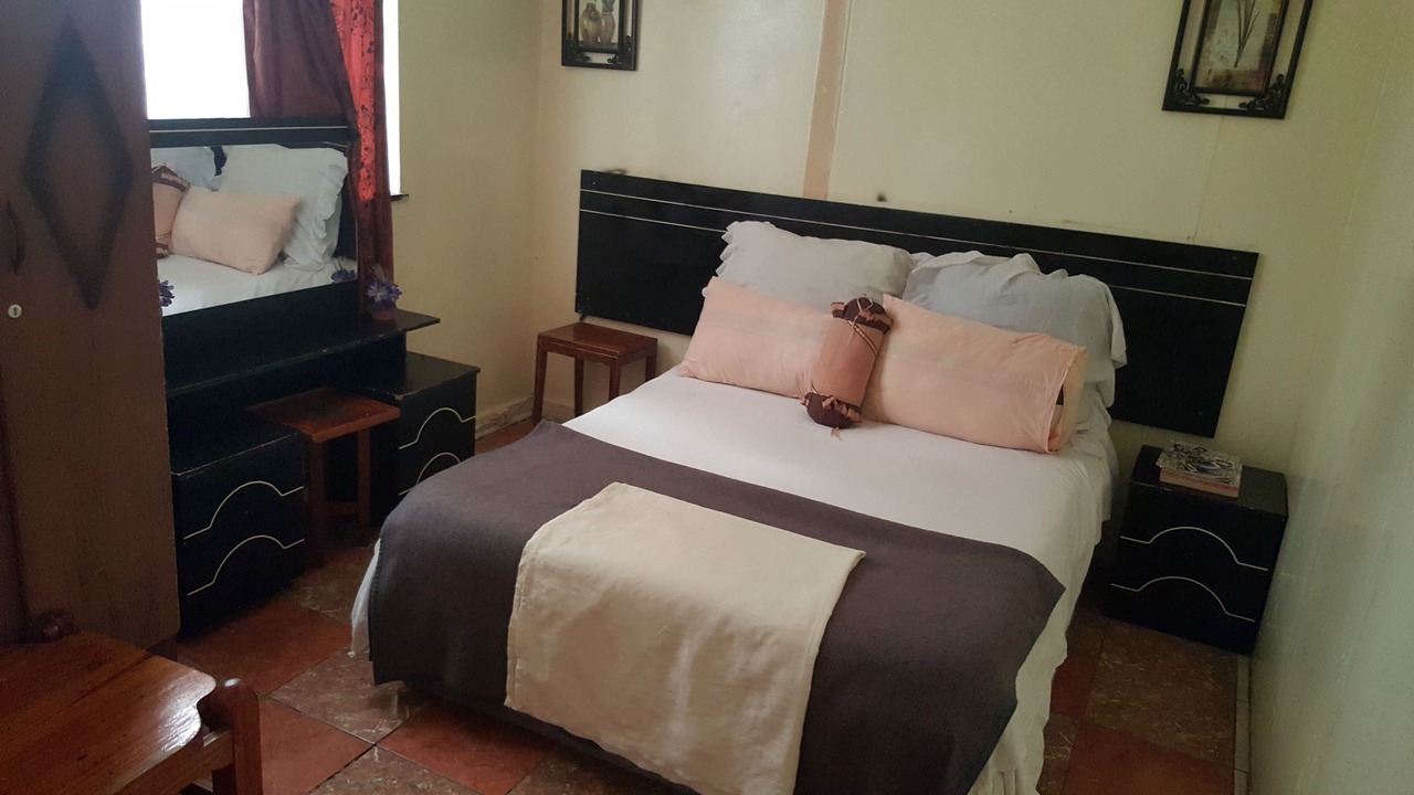 Photo of Bedroom in Bezuidenhout Valley