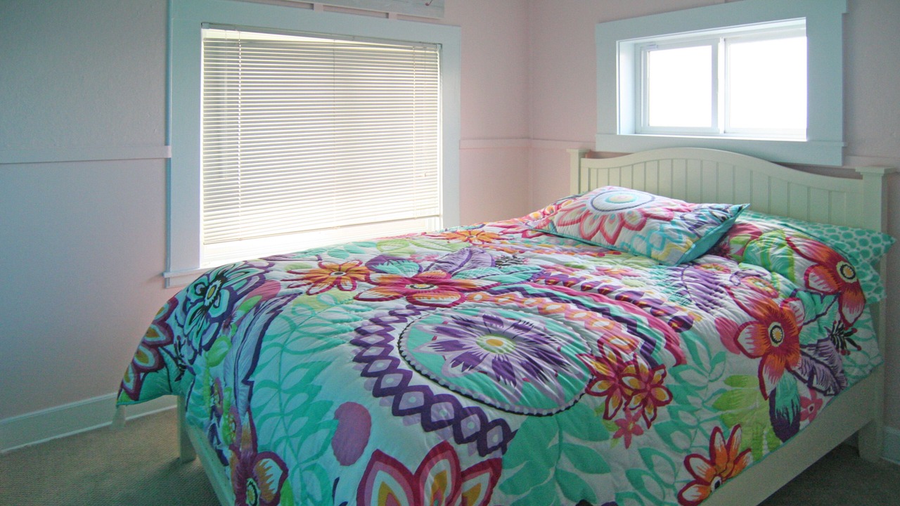 Photo of Bedroom in Hollywood Beach