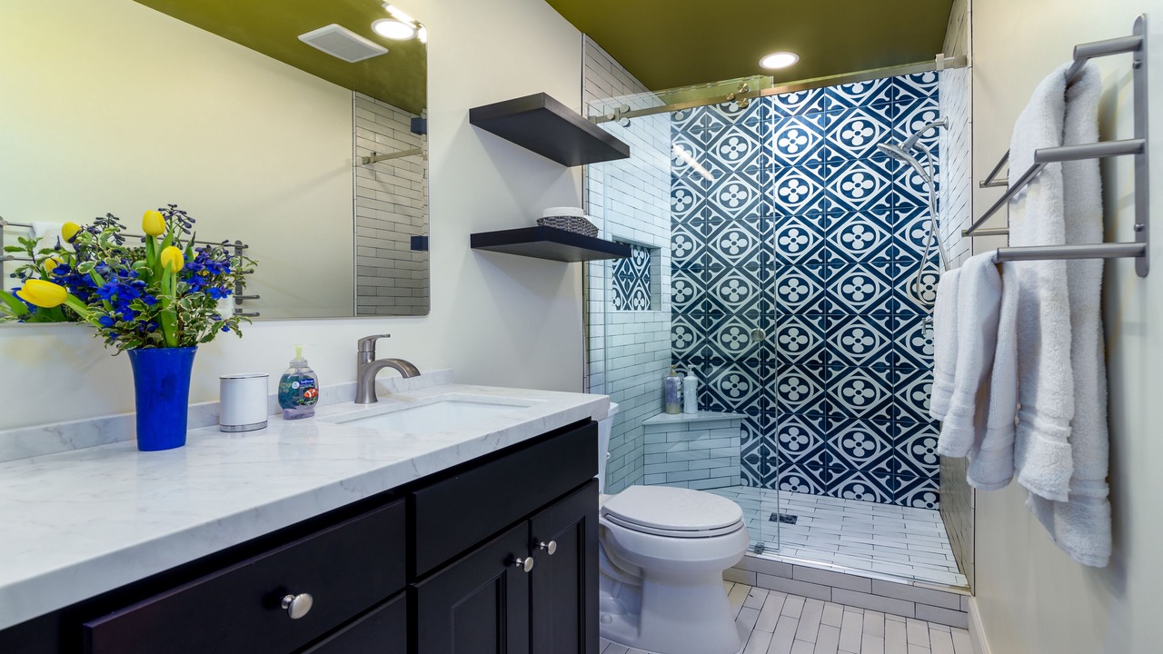 Photo of Bathroom in Hollywood Beach