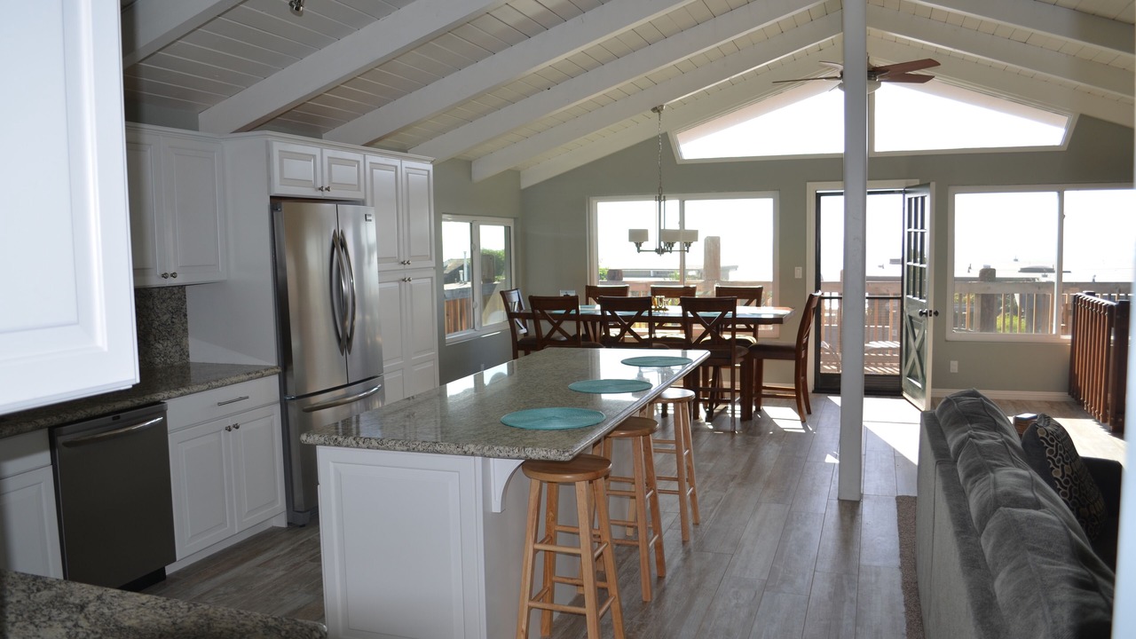 Photo of Kitchen in Faria Beach