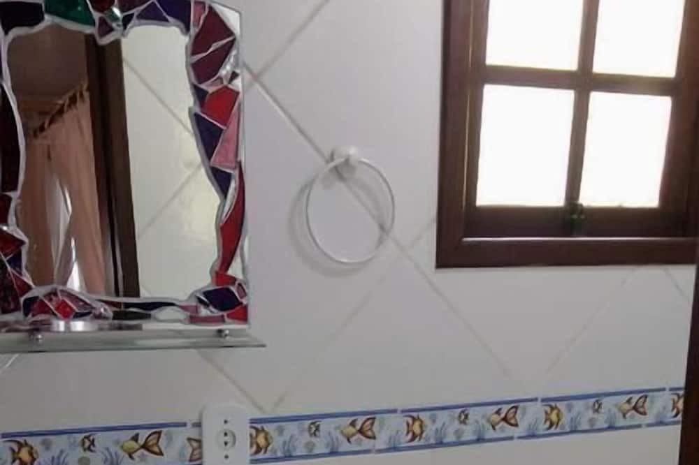 Photo of Bathroom in Japuiba