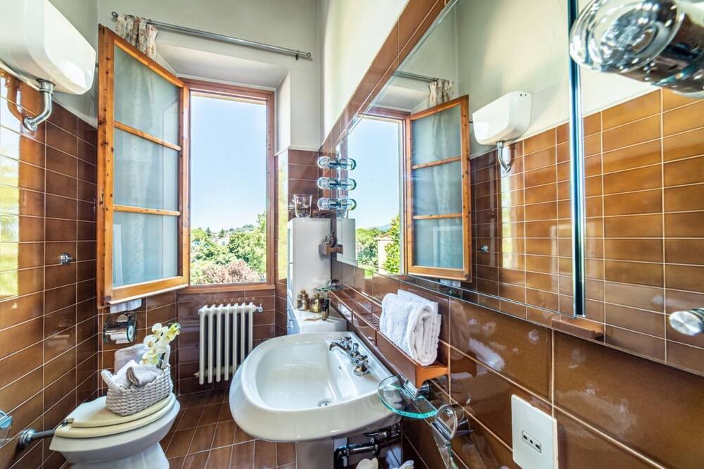 Photo of Bathroom in Lastra a Signa
