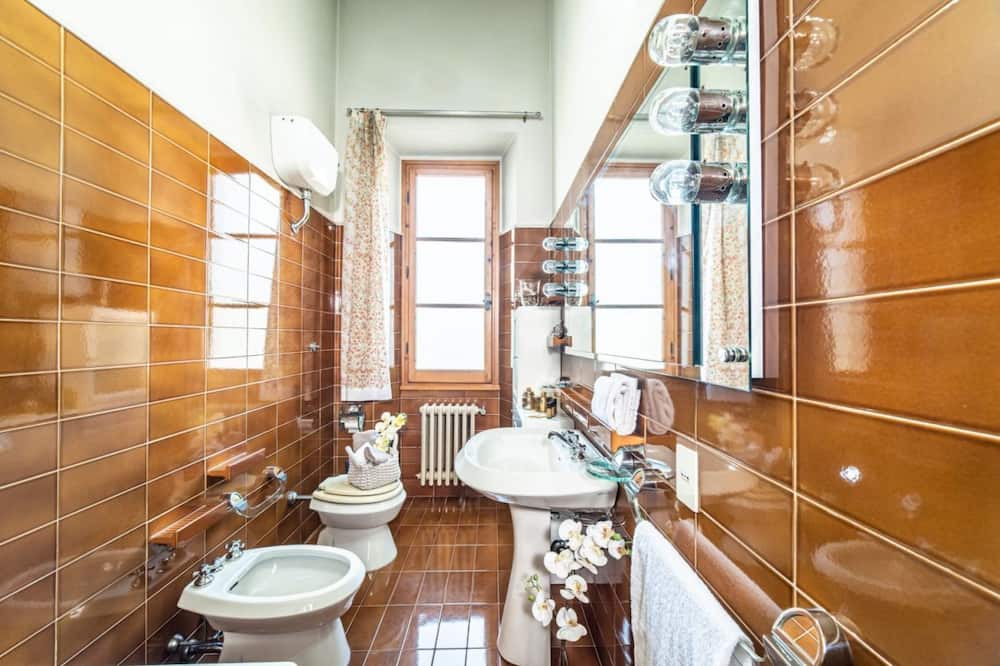 Photo of Bathroom in Lastra a Signa