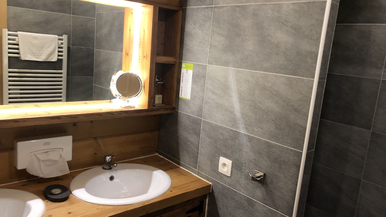 Photo of Bathroom in Cohennoz