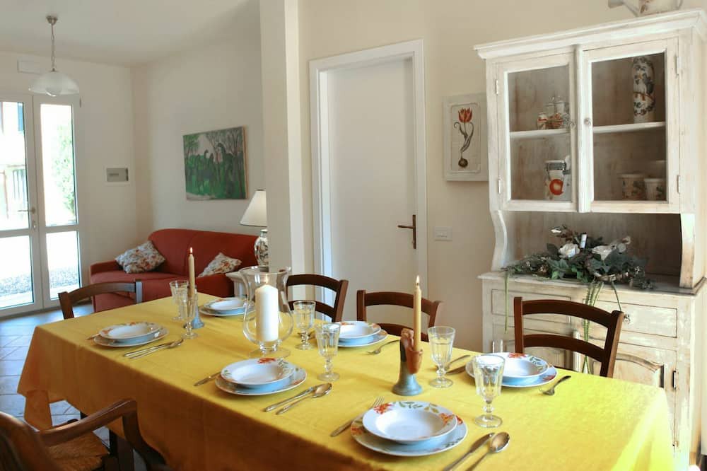 Photo of Bedroom in Montopoli in Val d'Arno