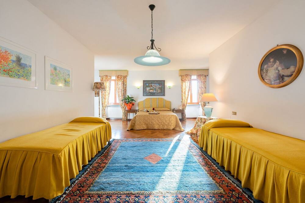 Photo of Bedroom in Croce a Uzzo