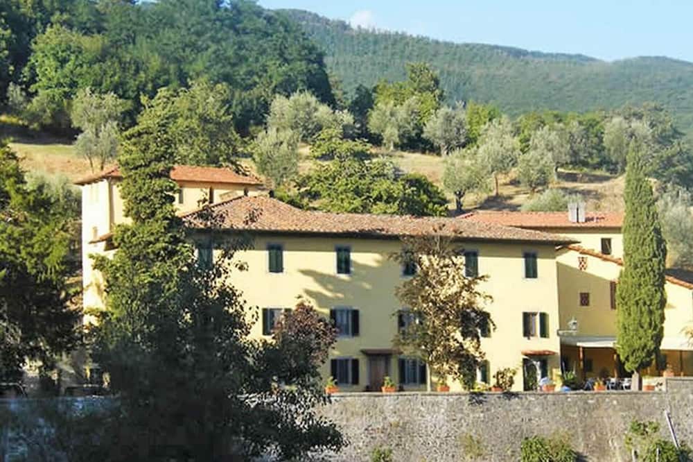 Photo of Outdoor in Croce a Uzzo