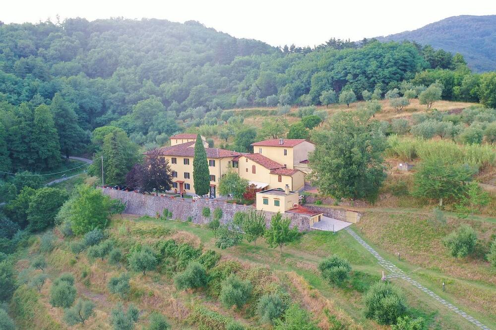 Photo of Others in Croce a Uzzo