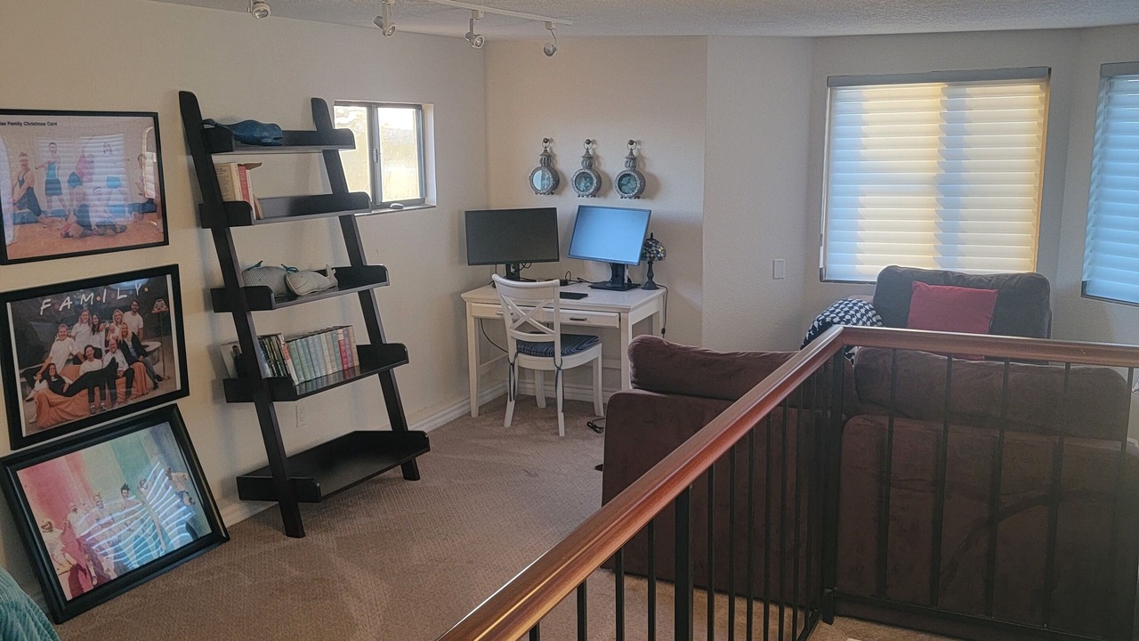 Photo of Livingroom in Oxnard Shores