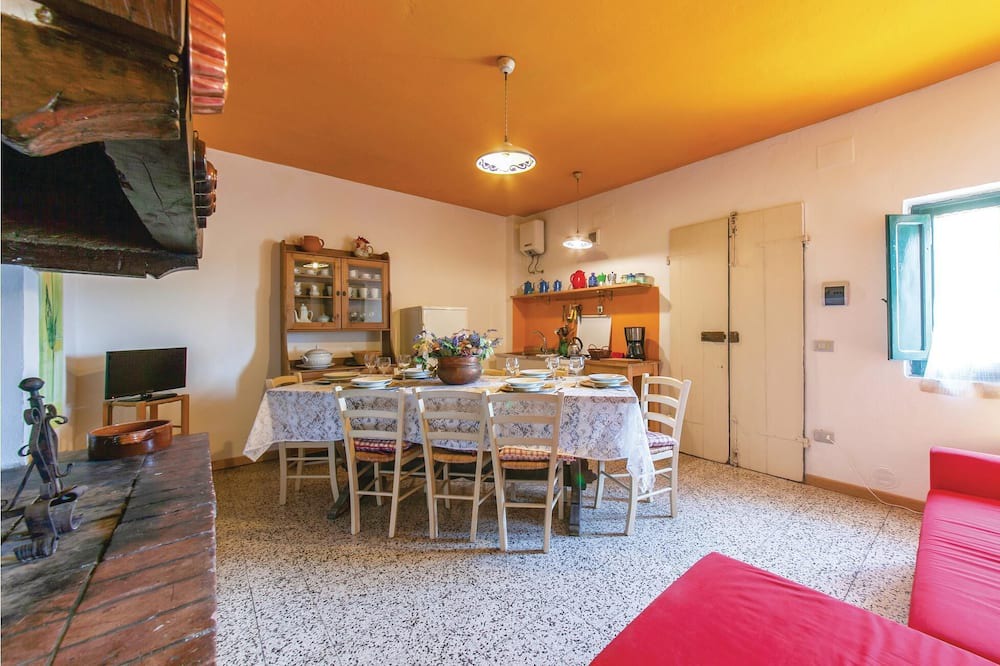 Photo of Bedroom in Montecalvoli
