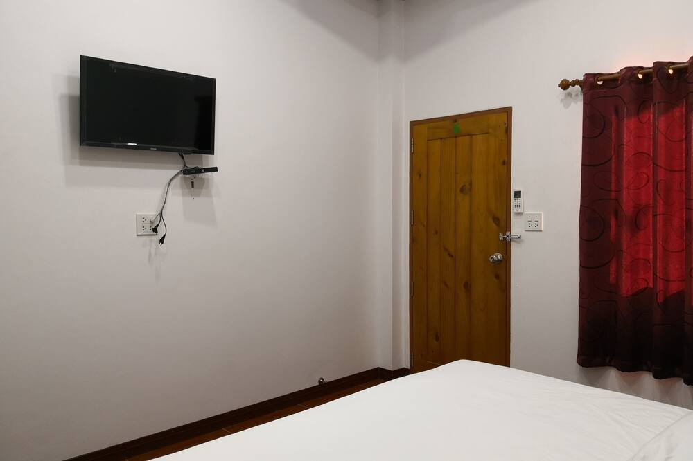 Photo of Bedroom in Si Thep