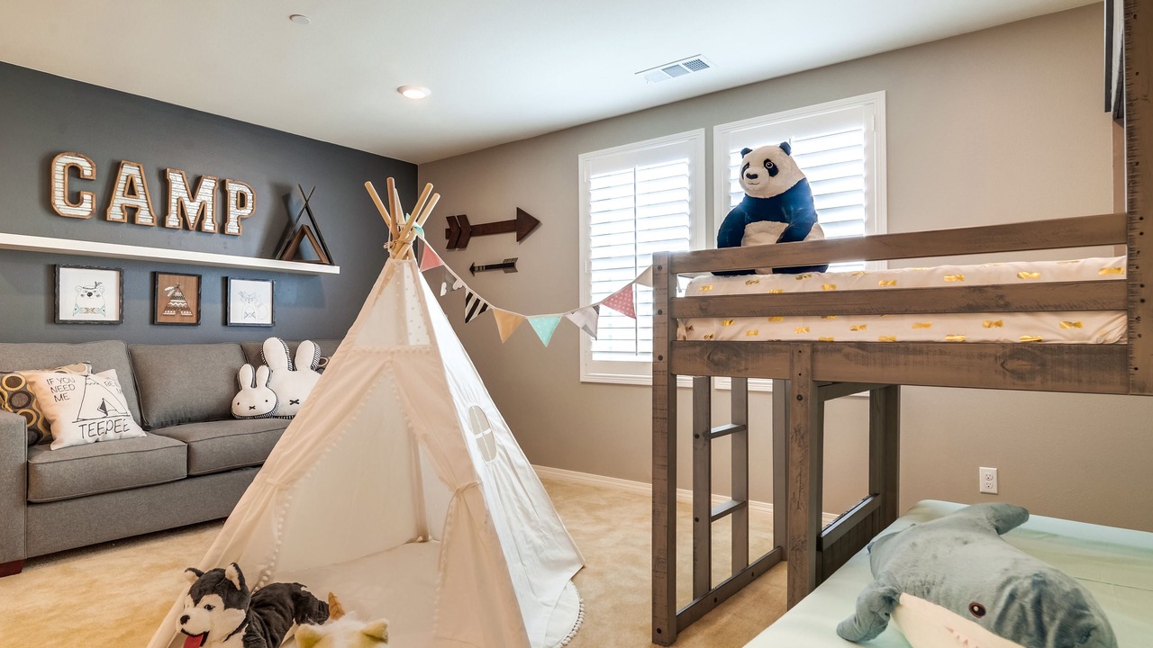 Photo of Bedroom in Corona