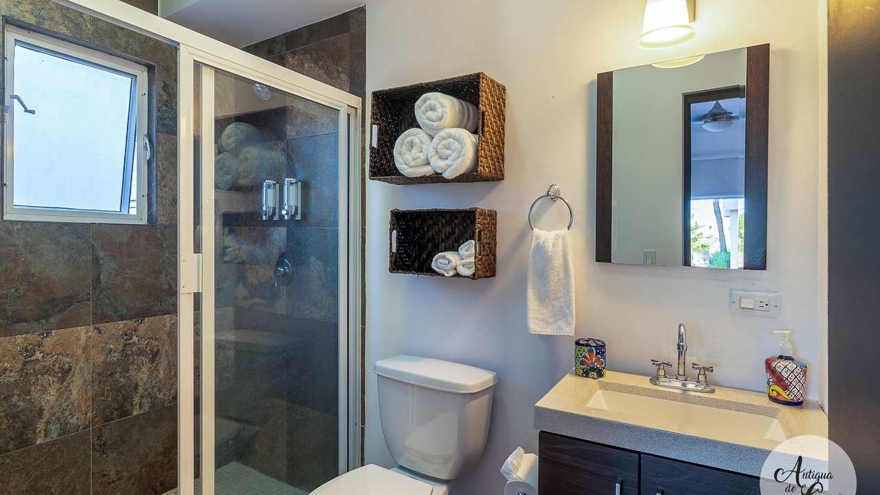 Photo of Bathroom in Pedregal