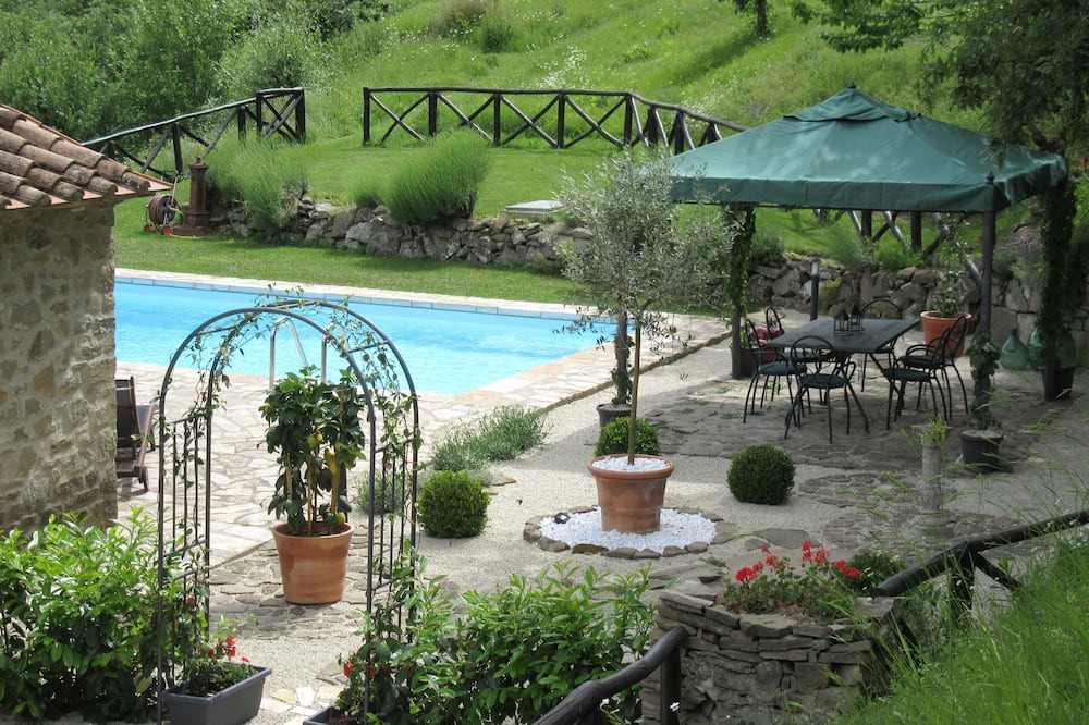 Photo of Outdoor in Caprese Michelangelo