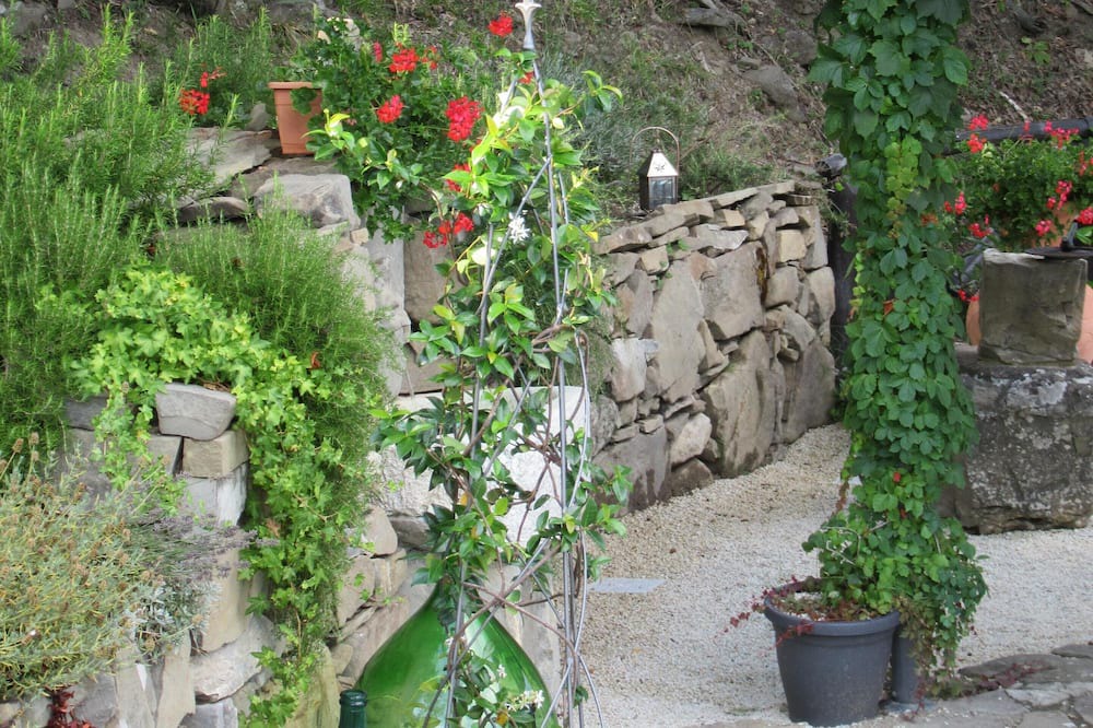 Photo of Outdoor in Caprese Michelangelo