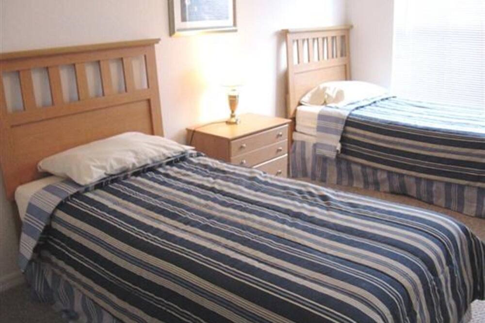 Photo of Bedroom in Venetian Bay Villages