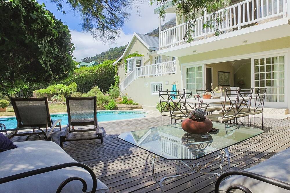 Photo of Patio Balcony in Scott Estate