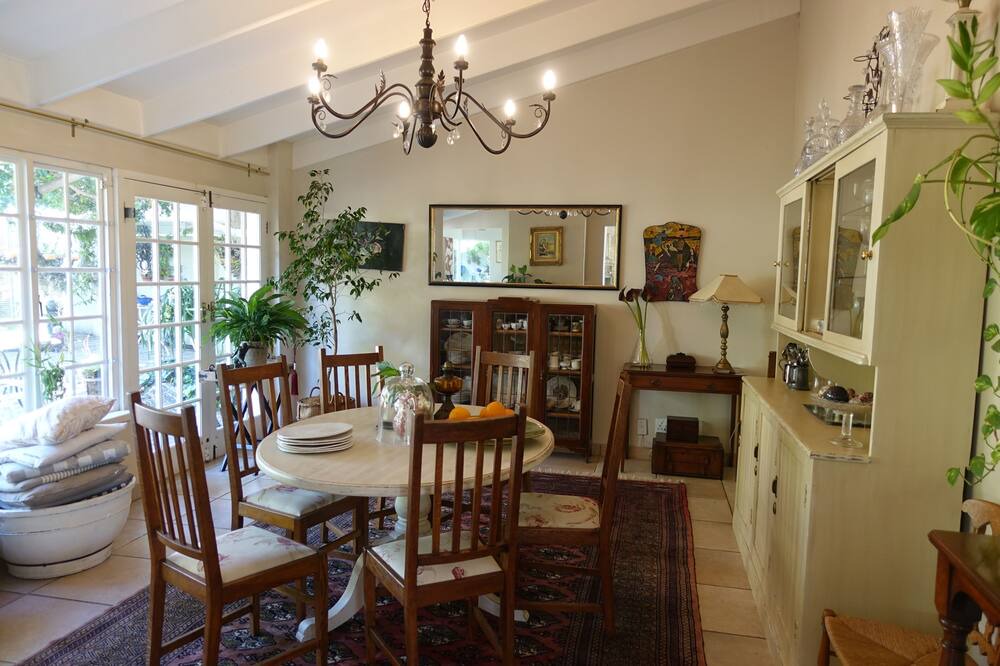 Photo of Kitchen in Scott Estate