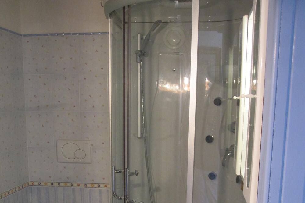 Photo of Bathroom in Pontassieve