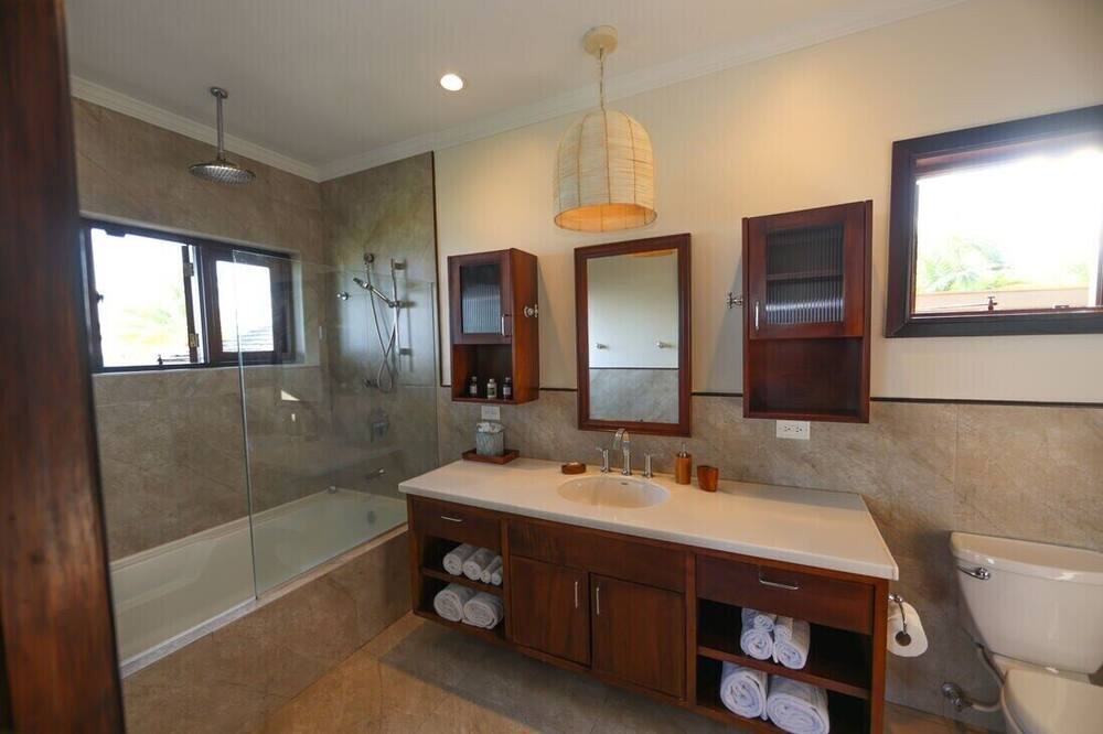 Photo of Bathroom in Mammee Bay