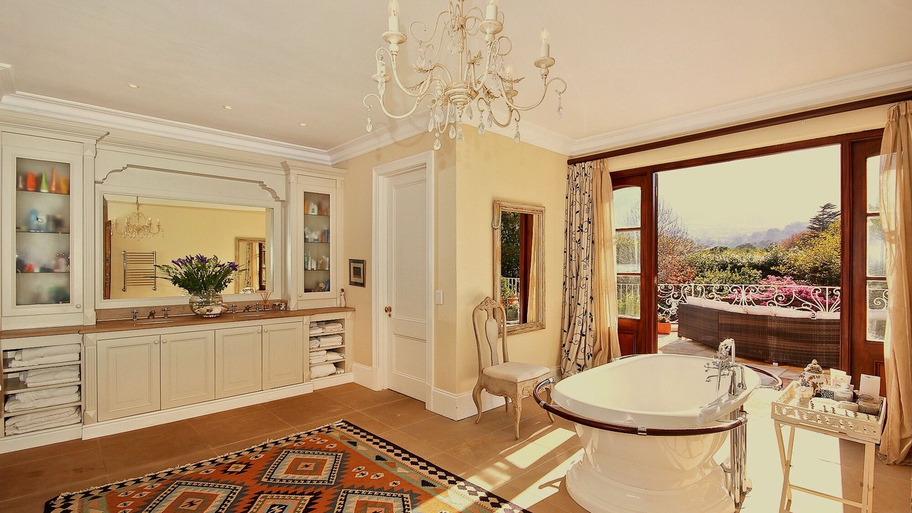 Photo of Livingroom in Constantia