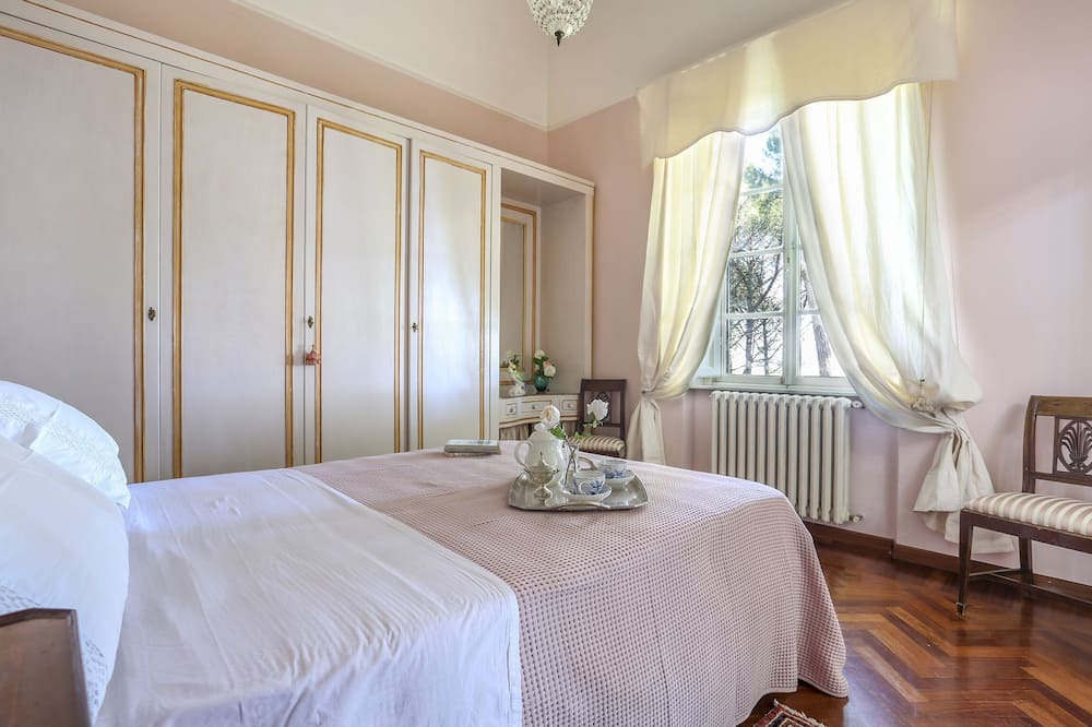 Photo of Bedroom in Fauglia