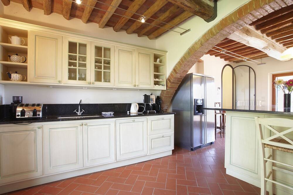 Photo of Kitchen in Forcoli