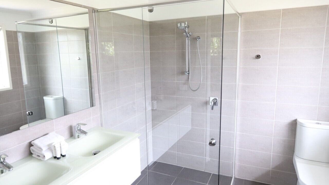 Photo of Bathroom in Warana