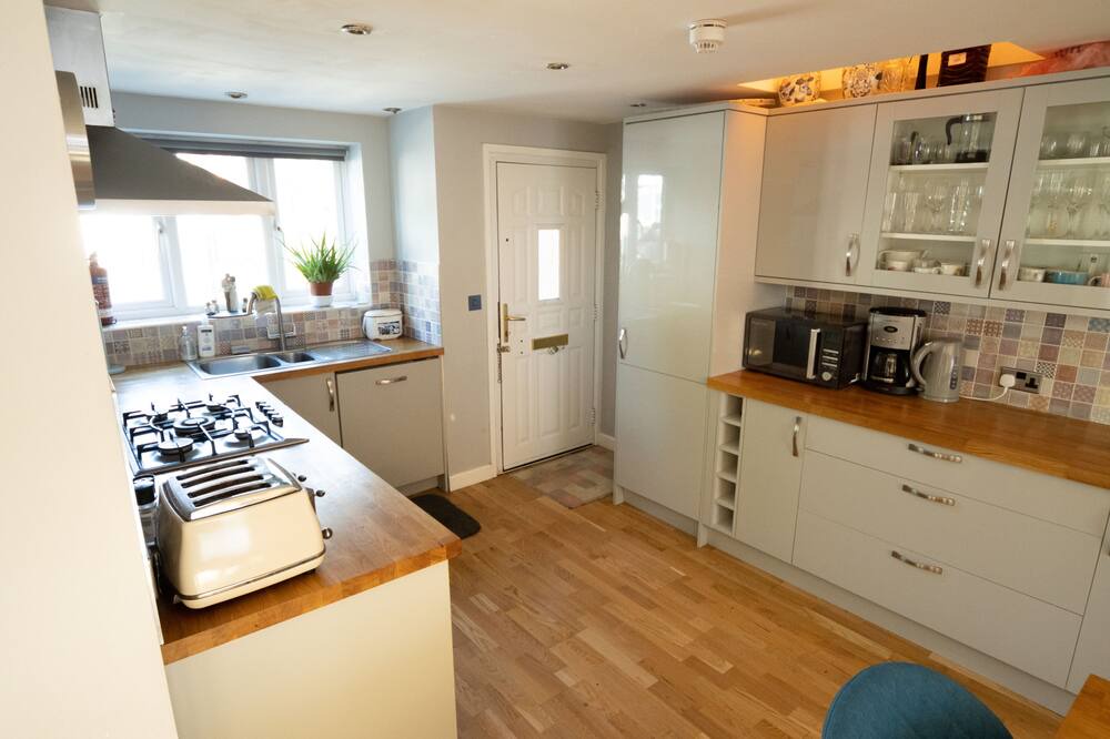 Photo of Kitchen in Stratford-upon-Avon