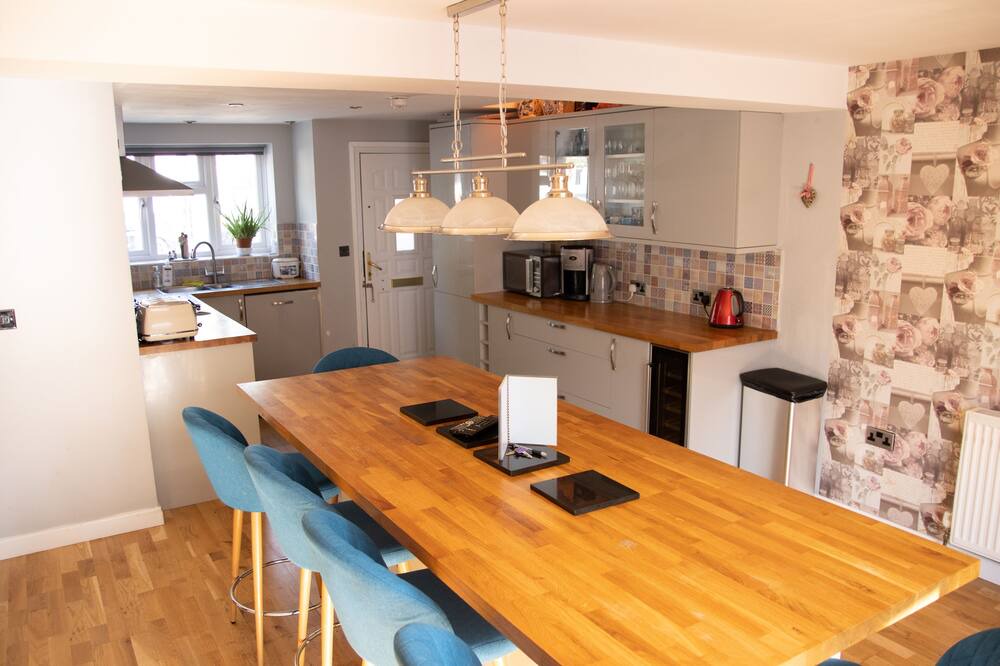 Photo of Kitchen in Stratford-upon-Avon