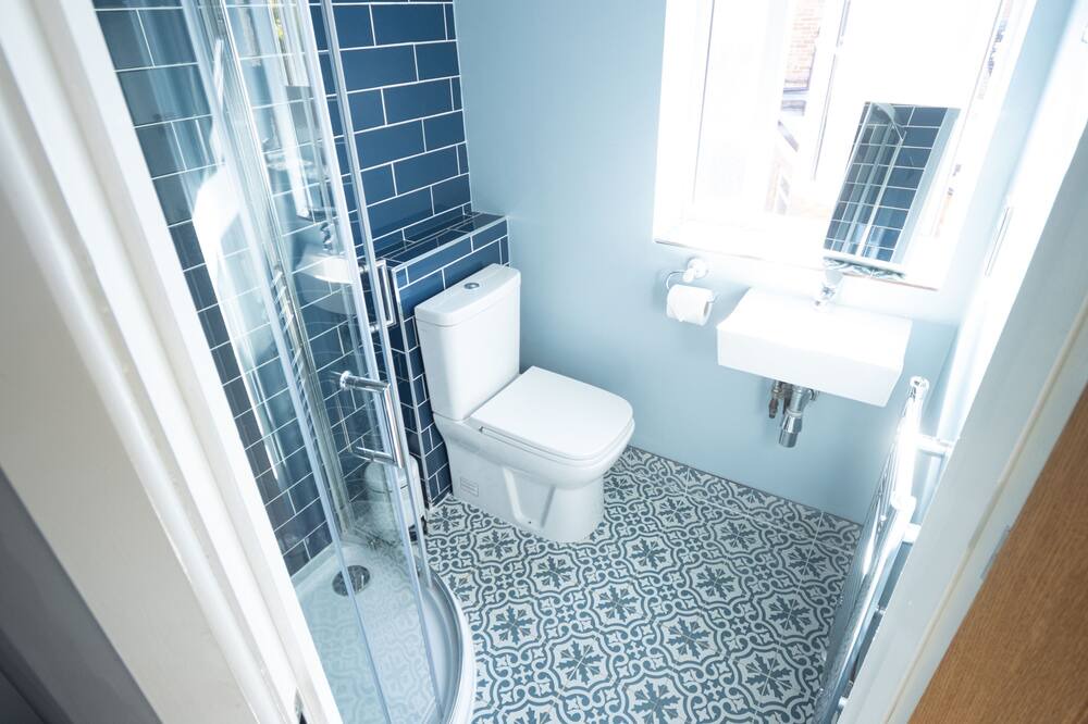 Photo of Bathroom in Stratford-upon-Avon