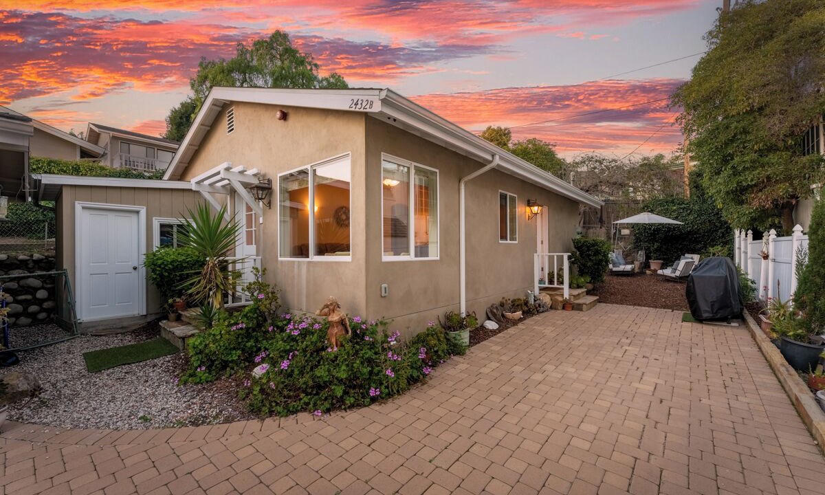Photo of Outdoor in Summerland
