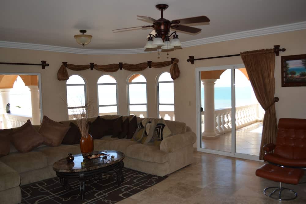 Photo of Bedroom in Villas de Las Palmas