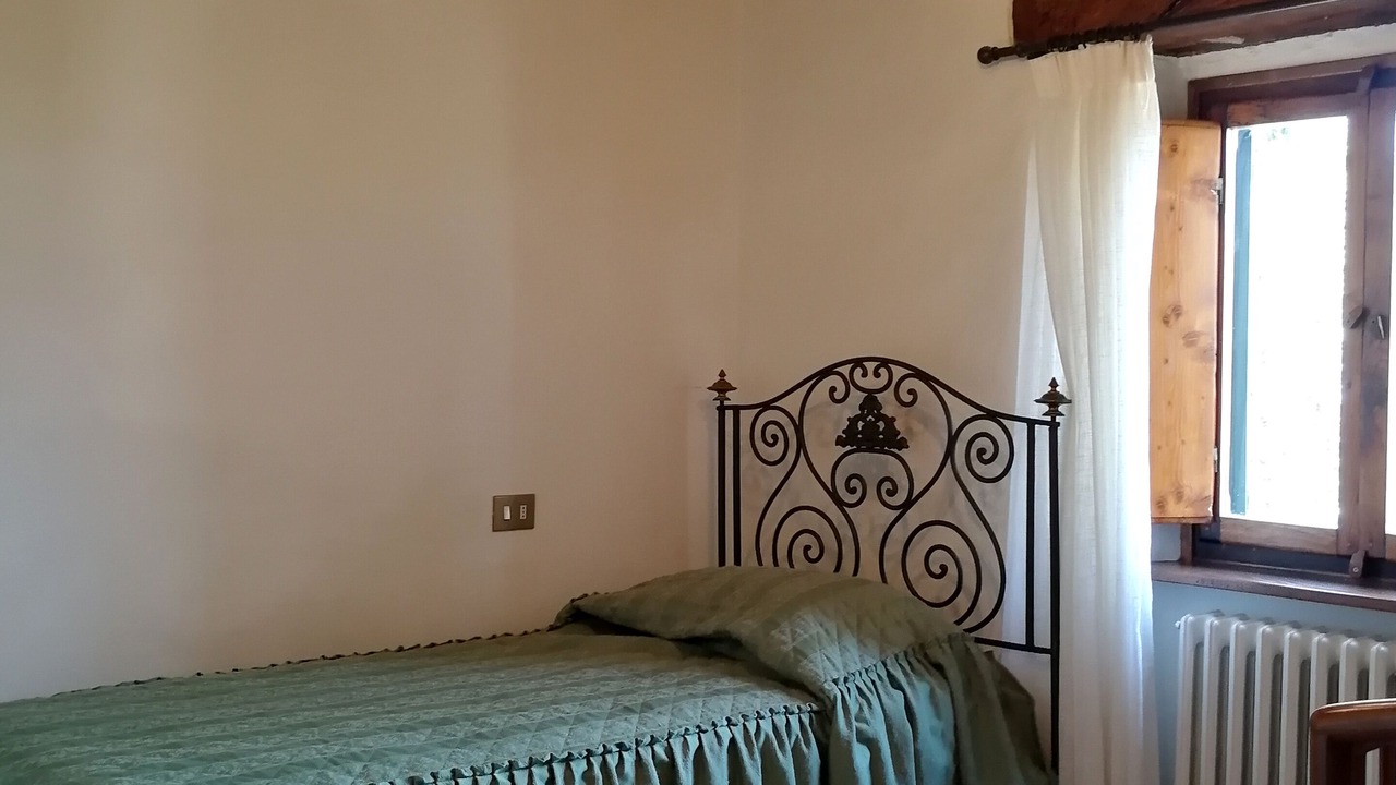 Photo of Bedroom in Firenzuola