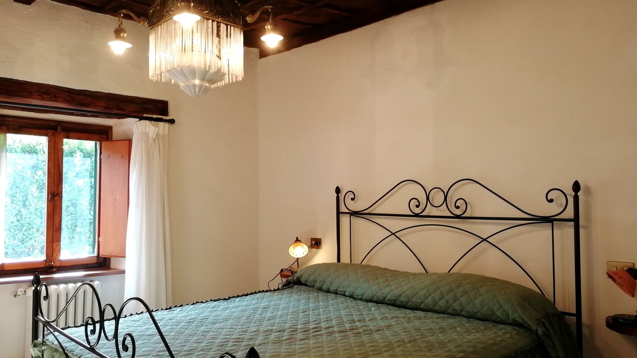 Photo of Bedroom in Firenzuola