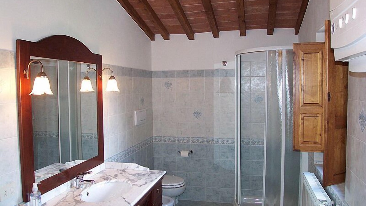 Photo of Bathroom in Porrena