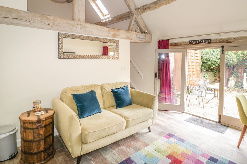 Photo of Livingroom in Tiddington